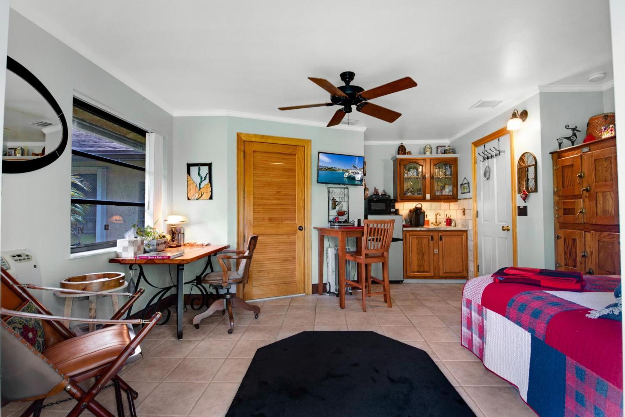 Bed and Breakfast La Quiete Cove For One Lake Worth Beach Exteriér fotografie