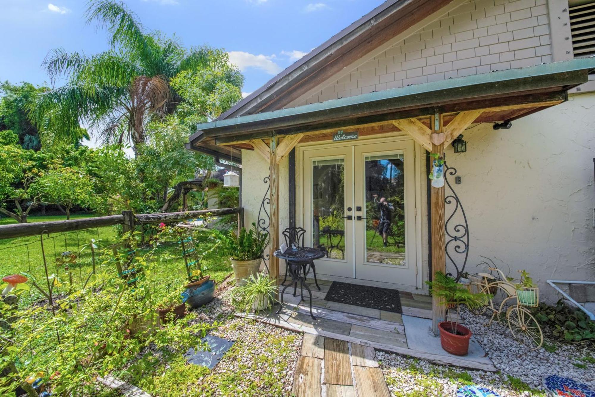 Bed and Breakfast La Quiete Cove For One Lake Worth Beach Exteriér fotografie